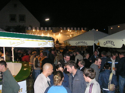 Gute Laune auf dem Festplatz